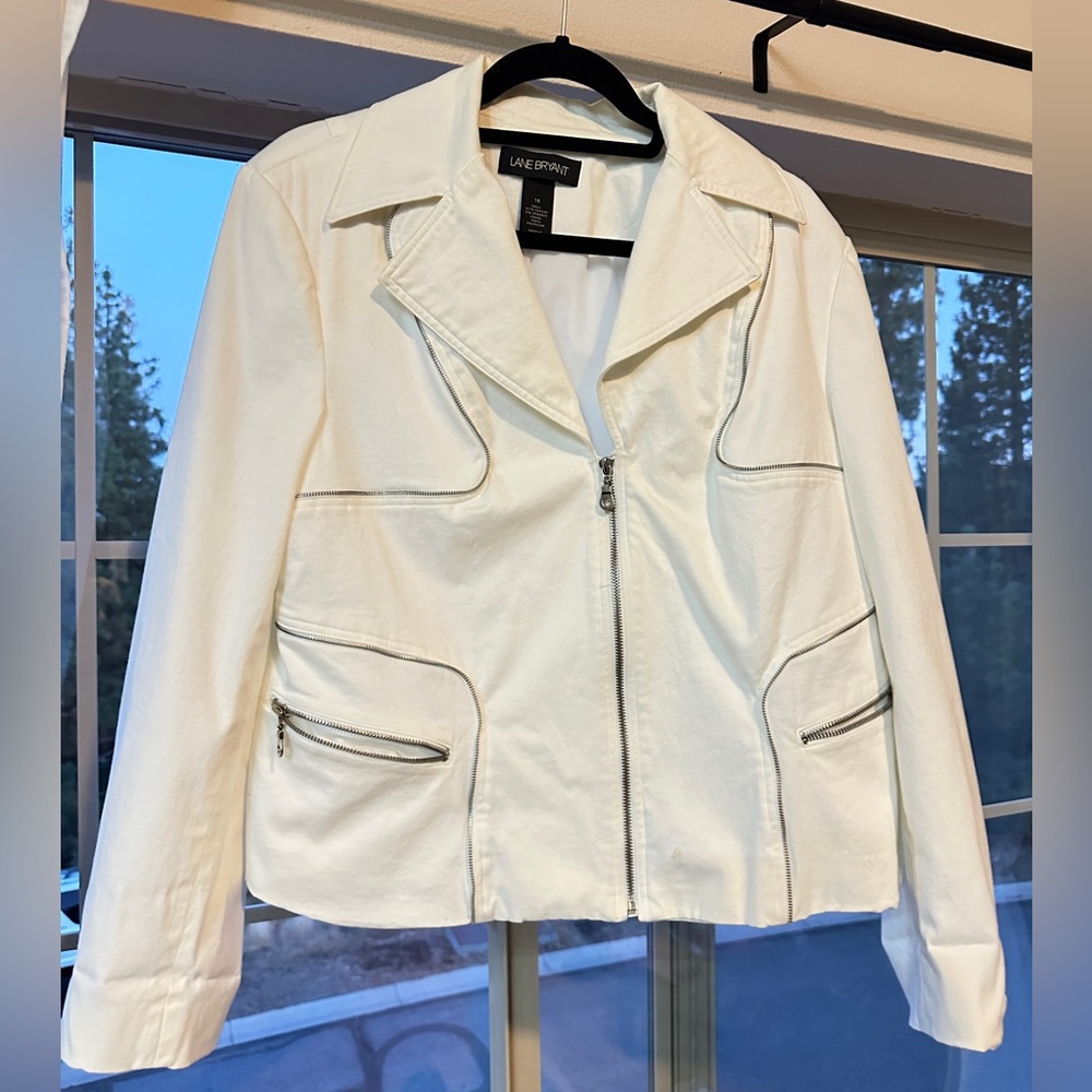 White Lane Bryant Blazer